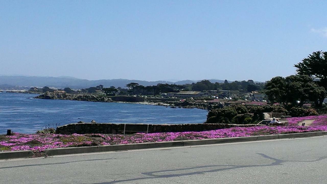 Pacific Grove Inn Exterior photo